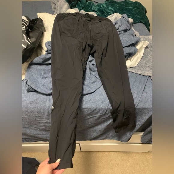 Size 6 wunder under studio joggers - Picture 4 of 4